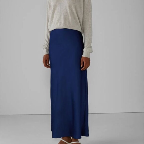 Club Monaco Slip Skirt Size 00 NWT - Picture 3 of 6